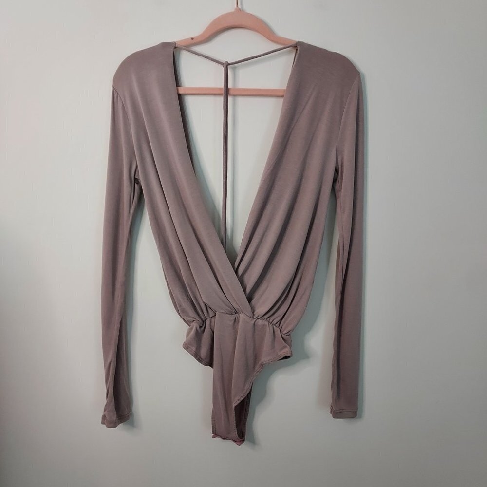 Honey Belle Long Sleeve Plunge Bodysuit - Picture 4 of 6